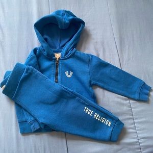 Two piece sweat outfit